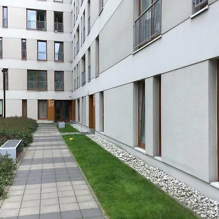 Komfortowy Apartament Z Ogrodkiem 5 Min. Od Rynku Apartament *
