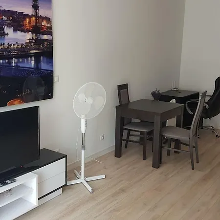 Apartament Komfortowy Apartament Z Ogrodkiem 5 Min. Od Rynku