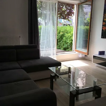 Komfortowy Apartament Z Ogrodkiem 5 Min. Od Rynku Wrocław